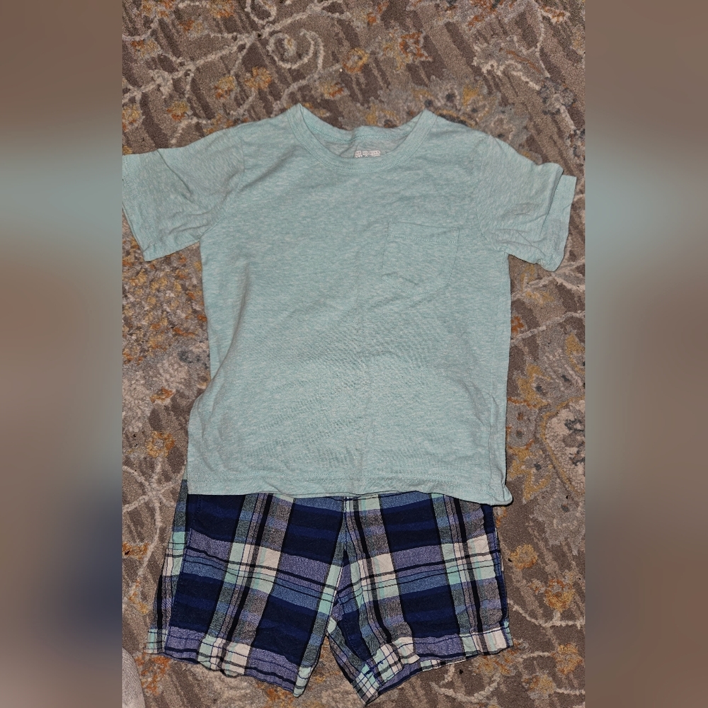 Toddler Boy's Shorts and Shirt Outfit